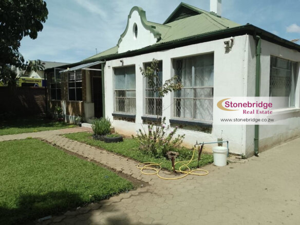 10 Room, CBD Town House 