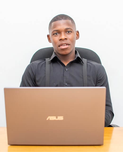 Clive Mutumbi