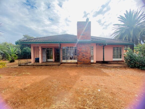 3 Bedroom House in Parklands For Sale