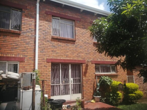 Renoirs Flat For Sale