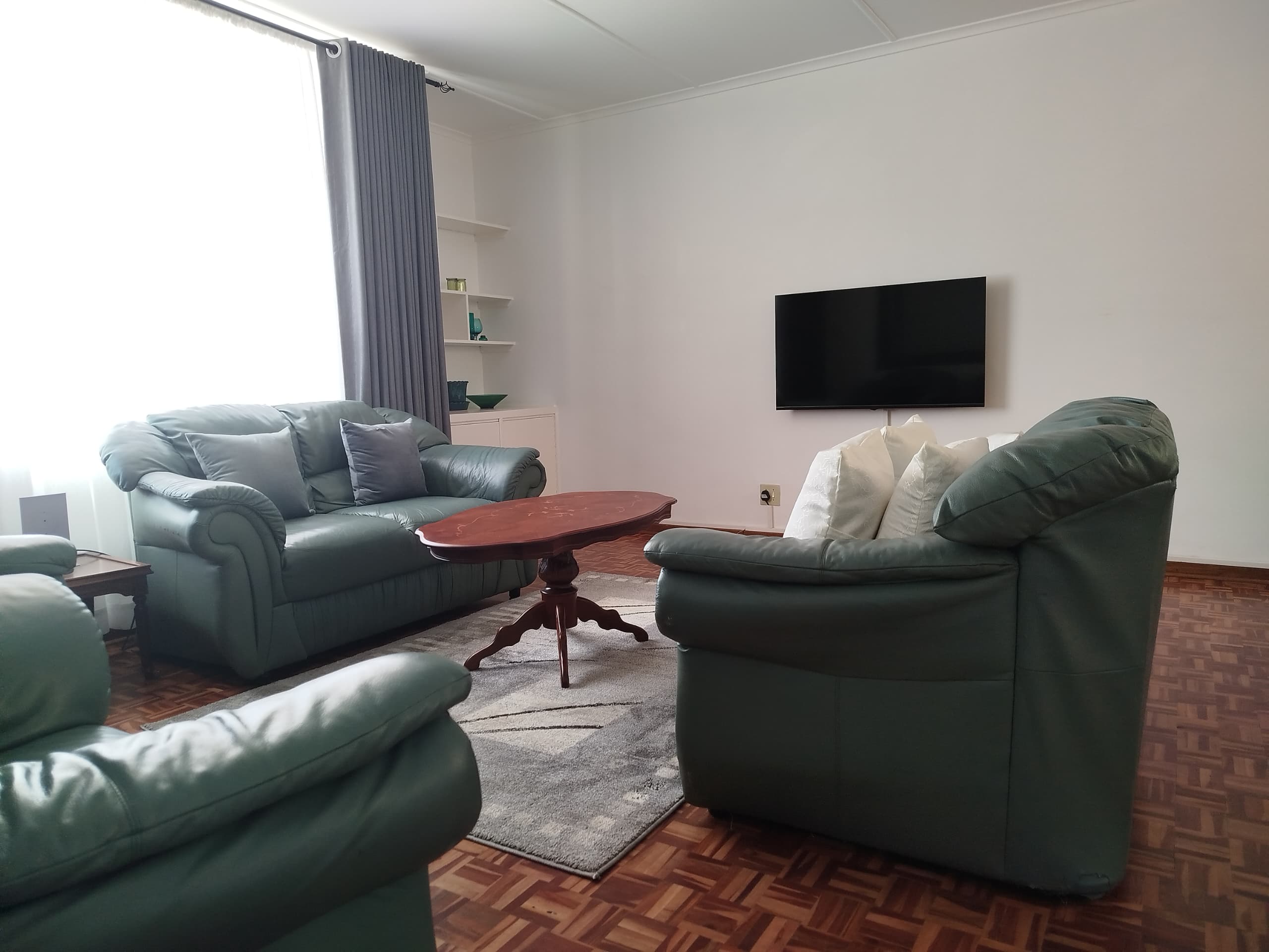 2 bedroomed fully furnished flat for rental