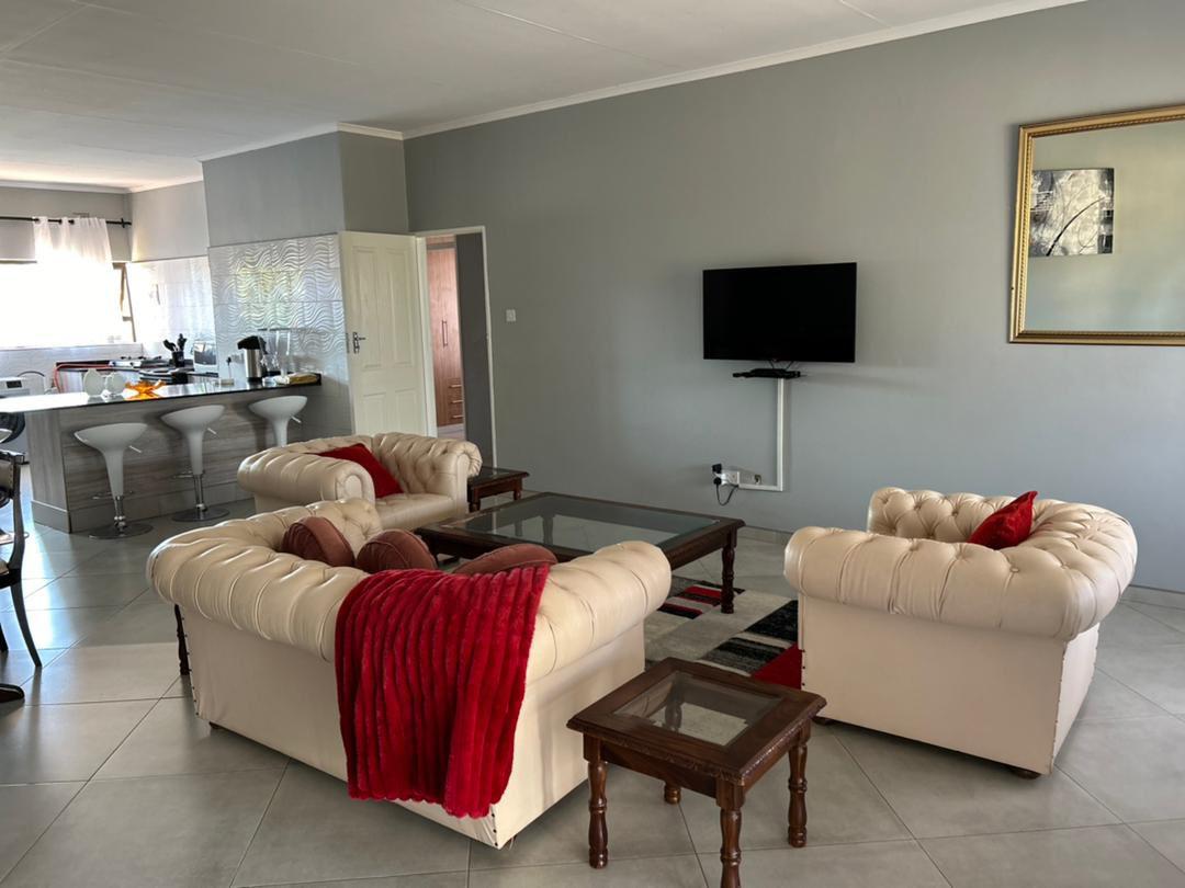 WhatsApp Image 2025-07-14 at 03.26.06 3 bedroomed house for rent in Woodville Park