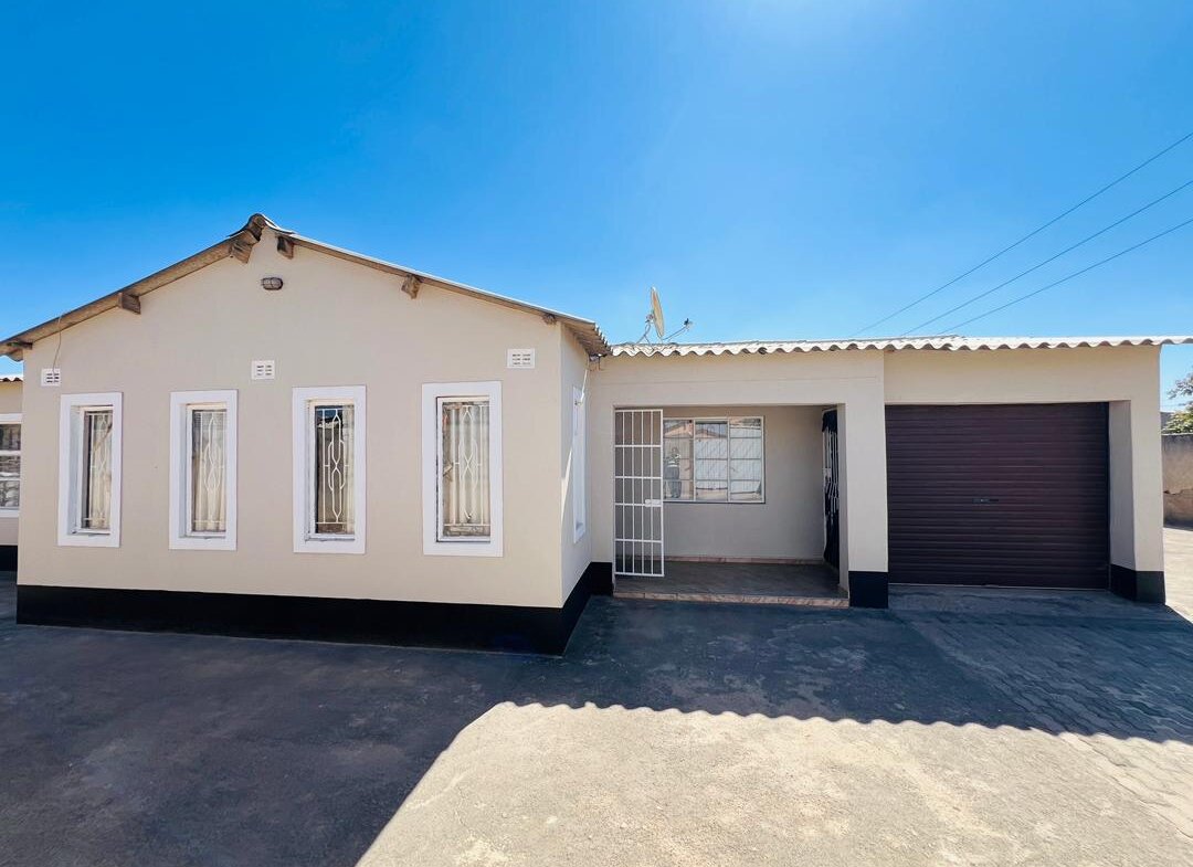 3 Bedroomed Cowdray Park house for sale