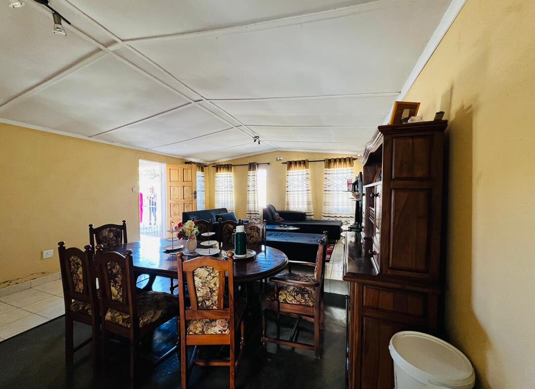 3 Bedroomed Cowdray Park house for sale