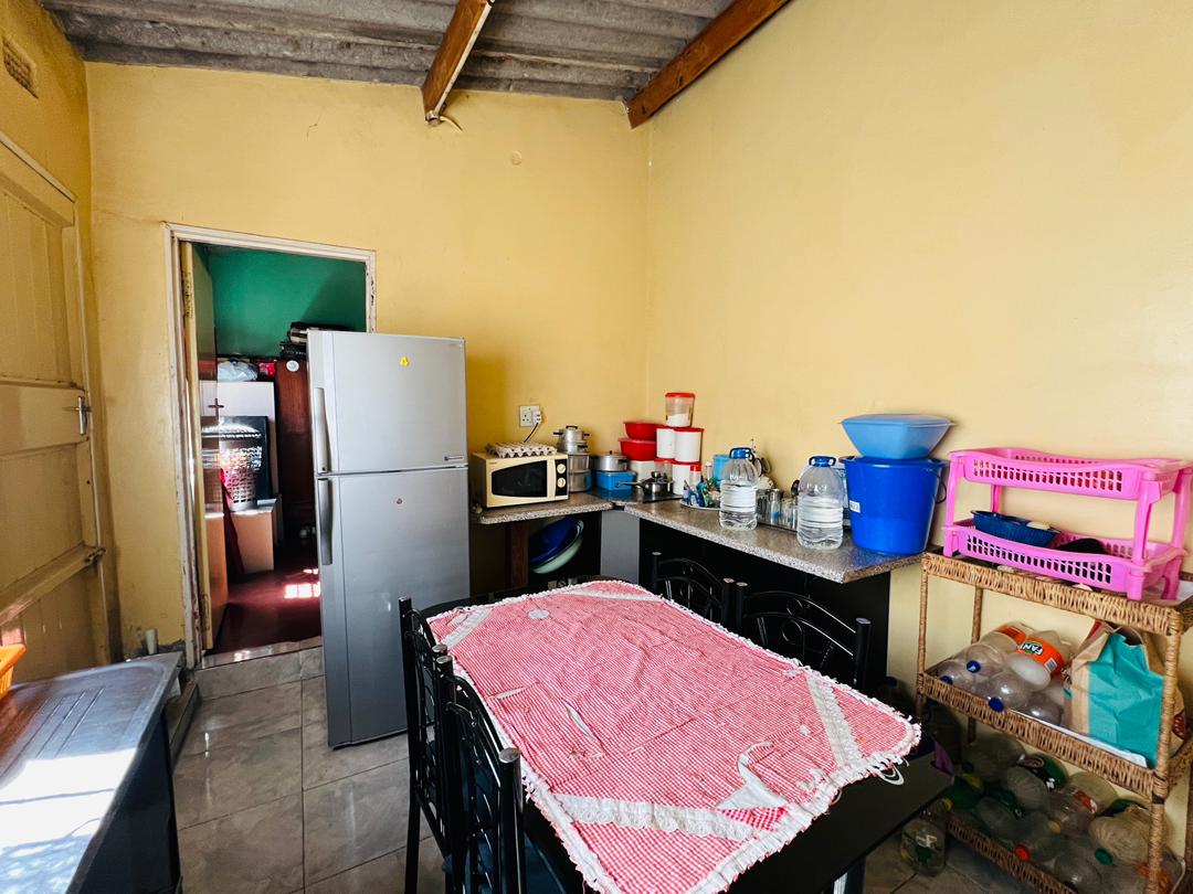 WhatsApp Image 2025-08-13 at 13.46.53_26c83d21 3 Bedroomed Cowdray Park house for sale