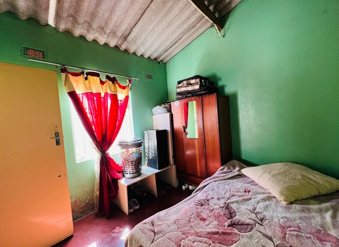 3 Bedroomed Cowdray Park house for sale