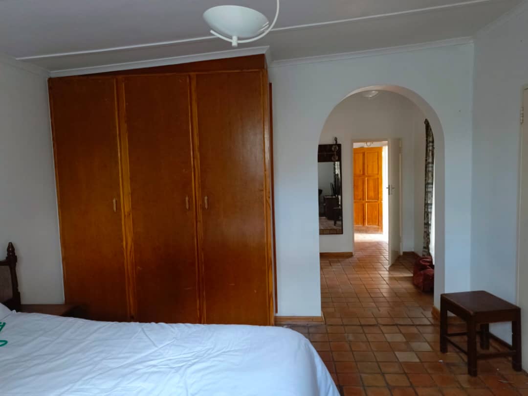 WhatsApp Image 2025-08-19 at 09.14.54_35e70703 3 Bedroomed Burnside stand-alone cottage for rent