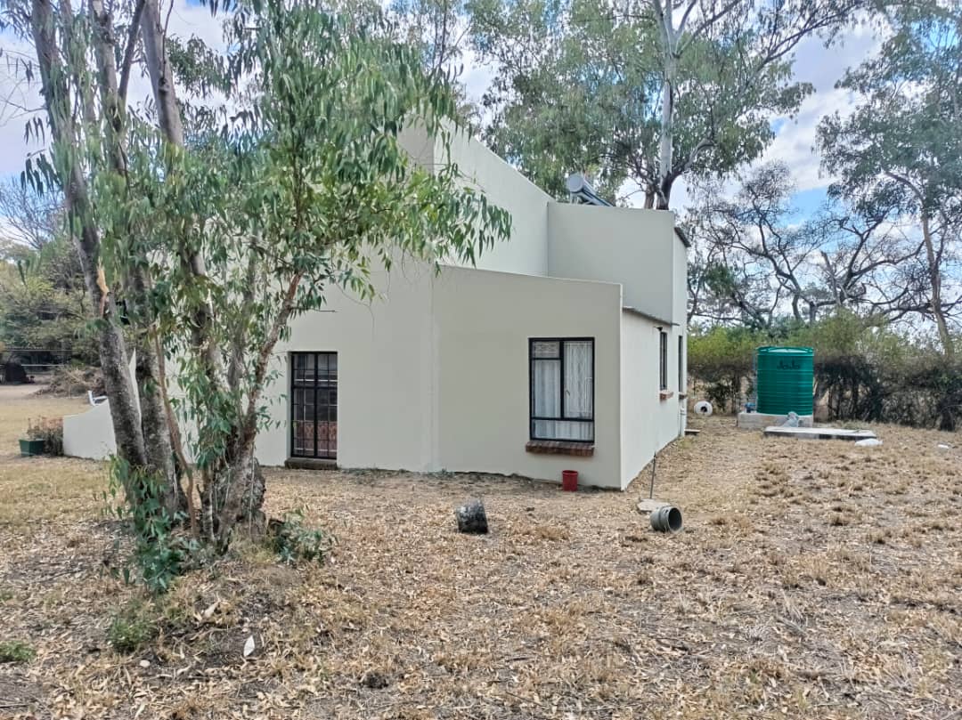 WhatsApp Image 2025-08-19 at 09.15.01_e875f34e 3 Bedroomed Burnside stand-alone cottage for rent
