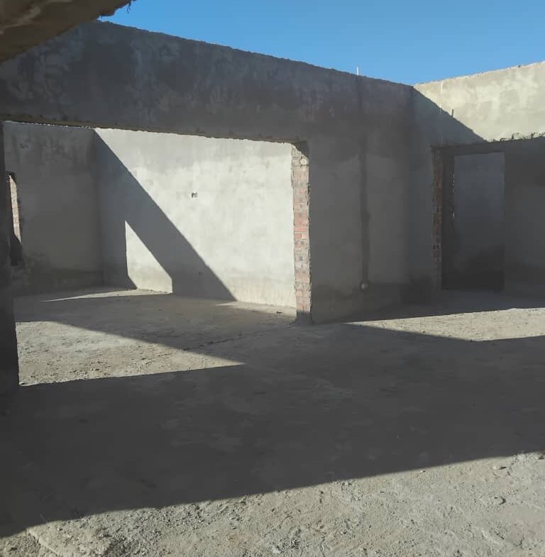 4 bedroomed Emhlangeni incomplete house for sale