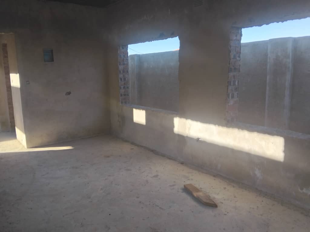 4 bedroomed Emhlangeni incomplete house for sale