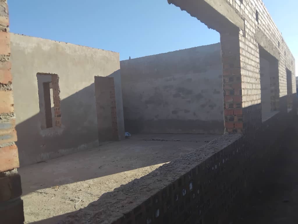 4 bedroomed Emhlangeni incomplete house for sale