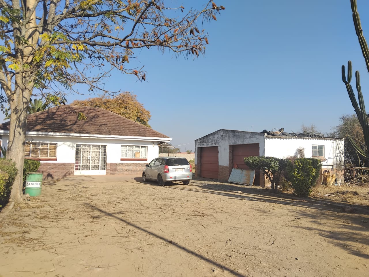 WhatsApp Image 2025-08-27 at 13.38.19_df19f35a 4 Bedroomed Sunninghill house for sale