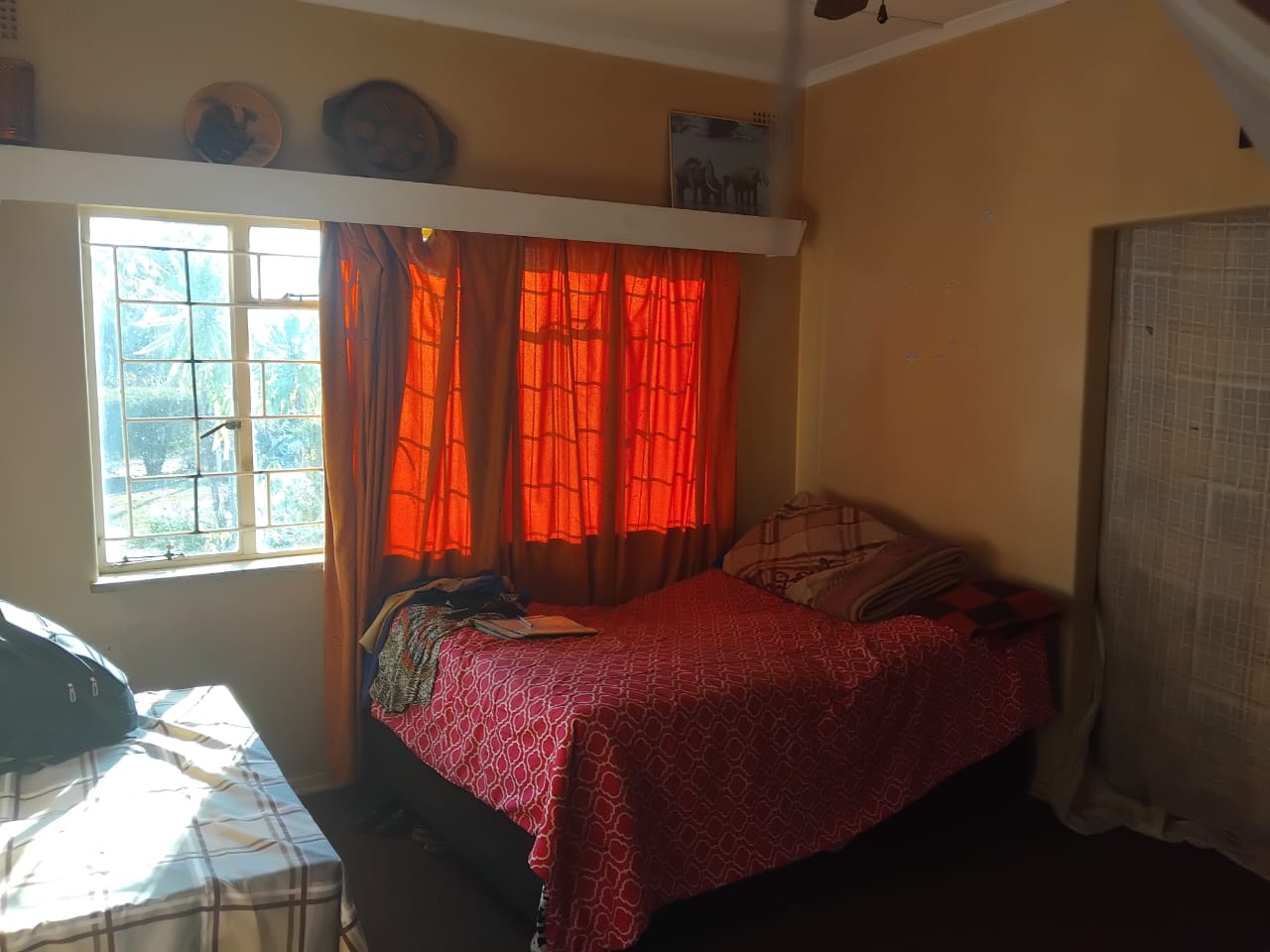 WhatsApp Image 2025-08-27 at 13.38.22_d51b43e9 4 Bedroomed Sunninghill house for sale