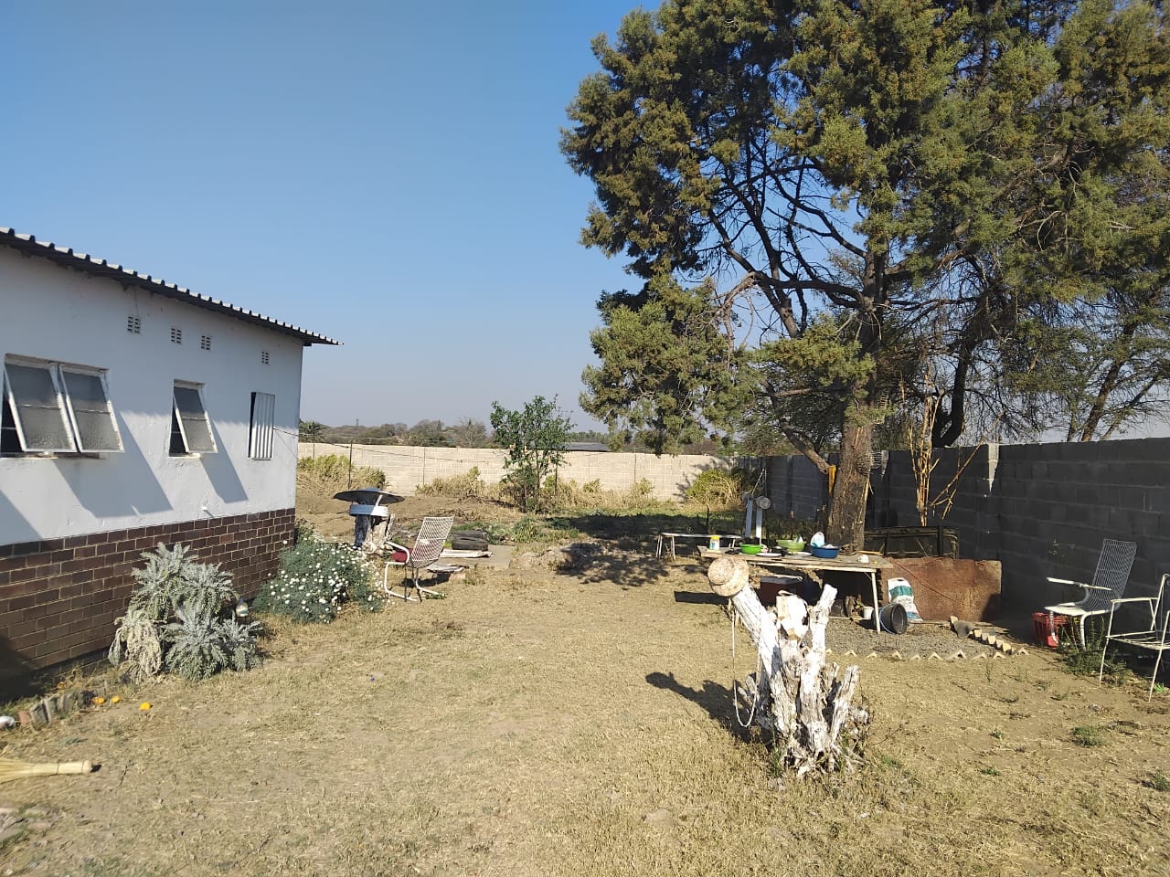 WhatsApp Image 2025-08-27 at 13.38.32_7793a668 4 Bedroomed Sunninghill house for sale