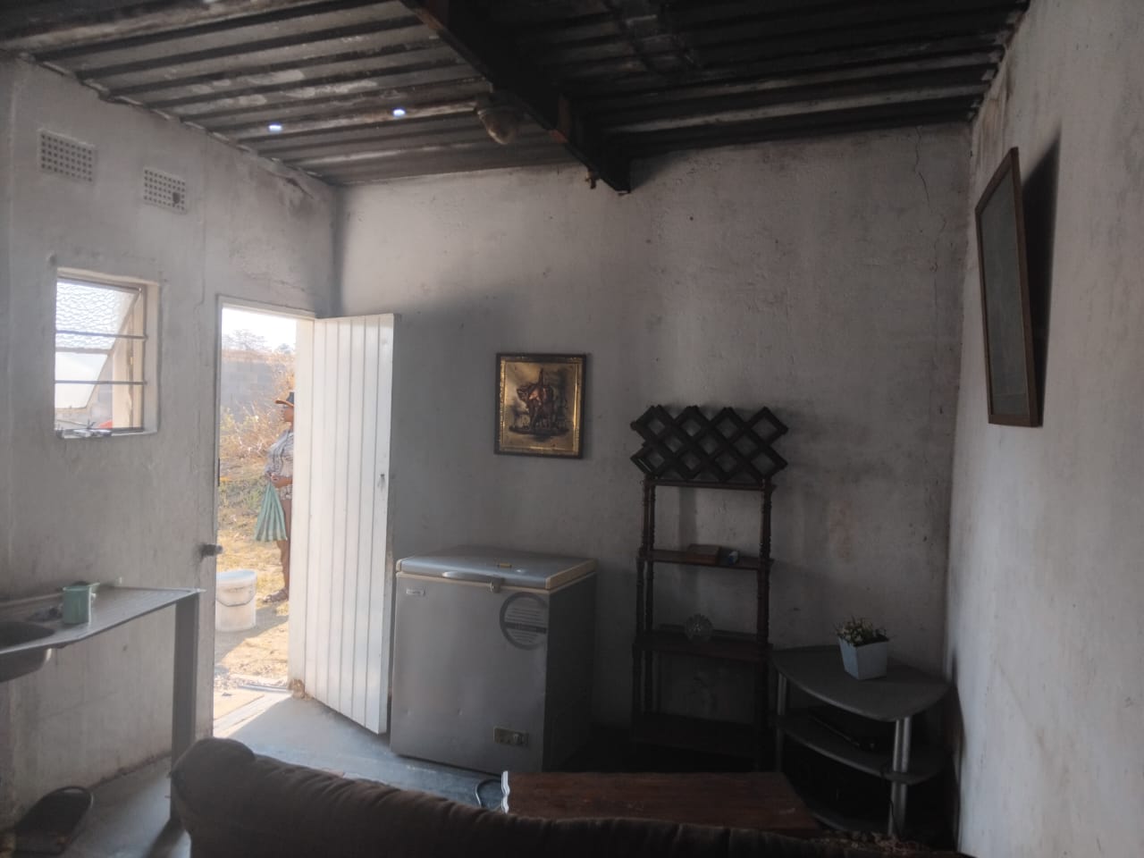WhatsApp Image 2025-08-27 at 13.38.33_2d61ba6d 4 Bedroomed Sunninghill house for sale
