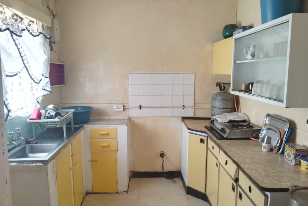 Famona 3 bedroomed Duplex For Sale