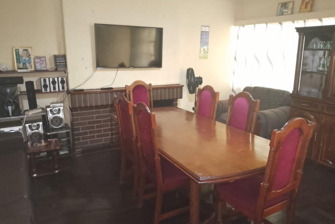 Famona 3 bedroomed Duplex For Sale