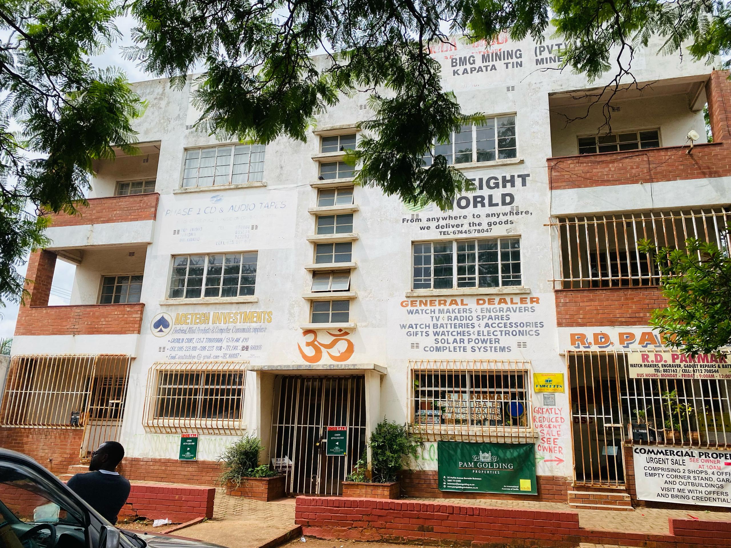 WhatsApp Image 2025-02-19 at 18.16.05_2c6f4391 Commercial Property in the CBD for Sale