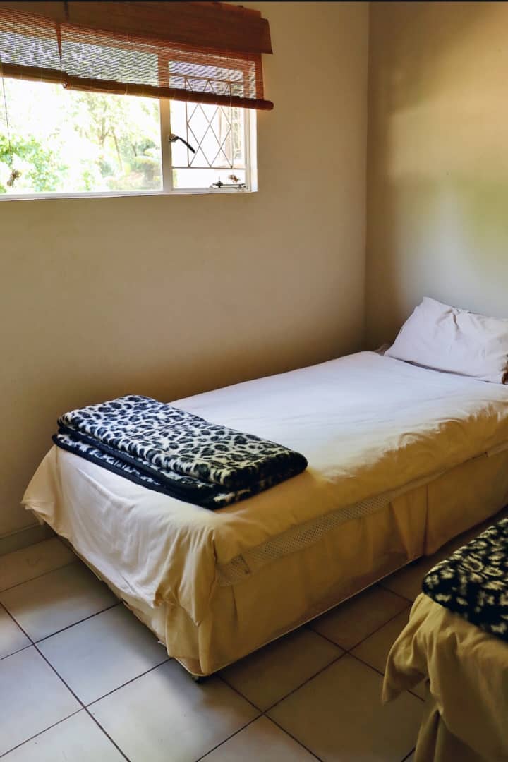 WhatsApp Image 2025-09-12 at 14.15.16 (1) Worringham Property For Sale