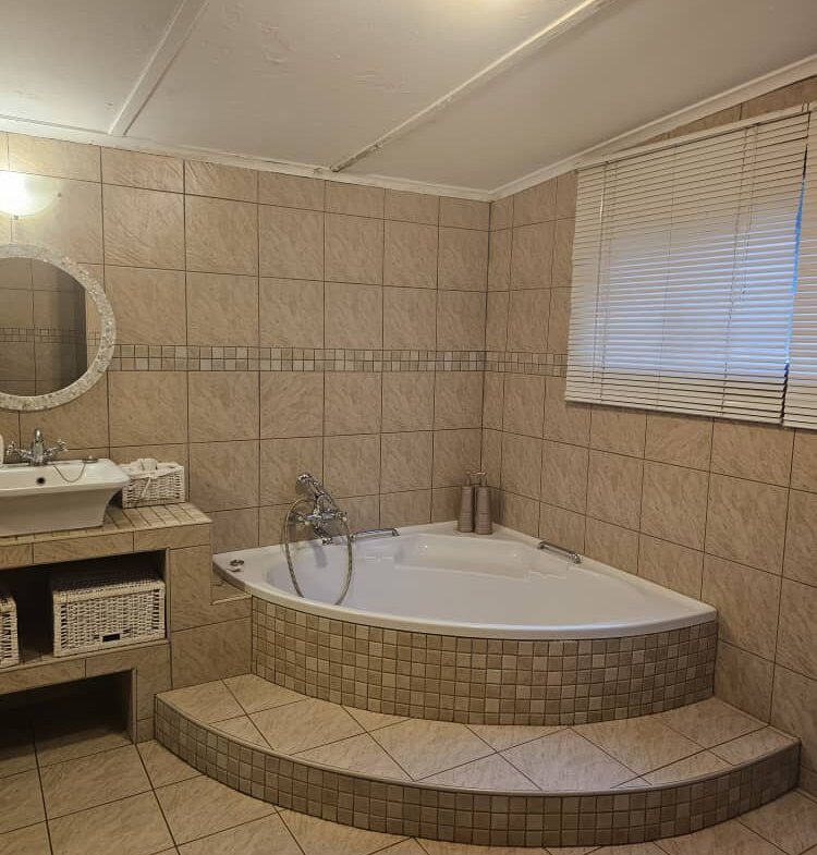 Worringham Property For Sale