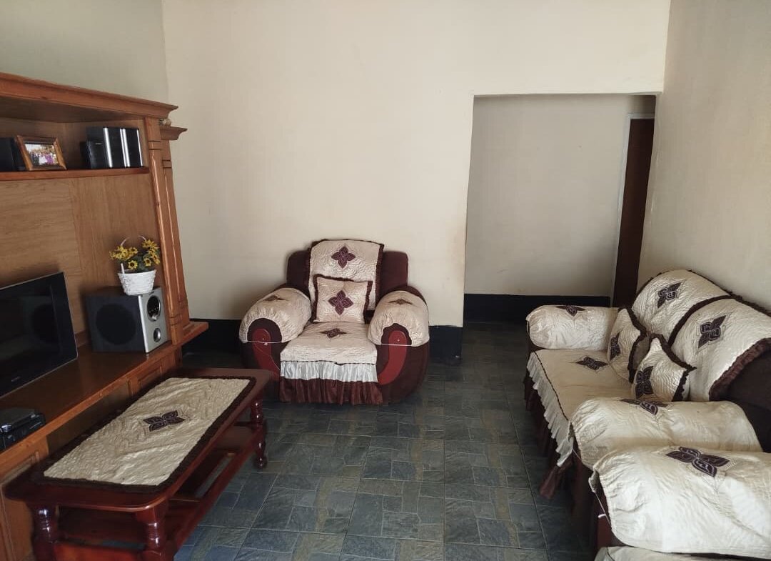 5 Bedroomed Pumula South house for sale