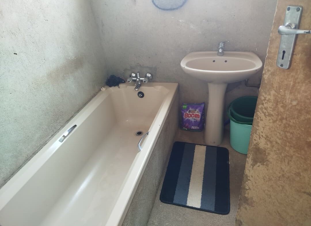5 Bedroomed Pumula South house for sale