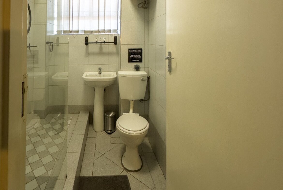 N1 Hotel Luxurious Building for sale