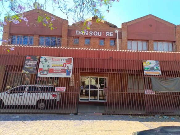 2 Offices to rent in Bulawayo CBD, Dansquare