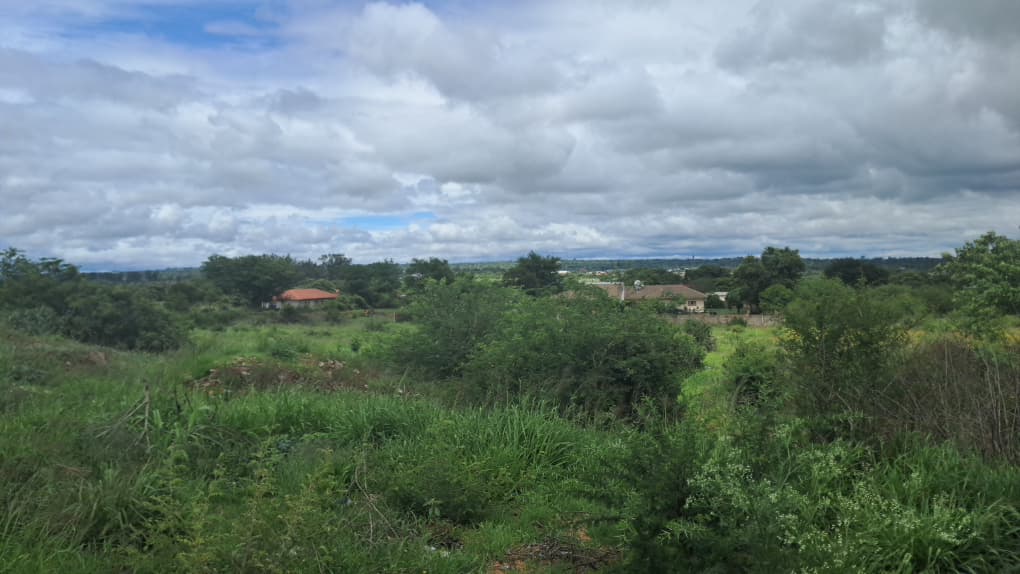 1.8 acre plot for sale in Buena vista