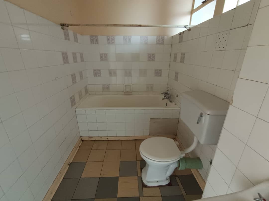 Charming 1-Bedroom Flat in Northend – Prime Location!