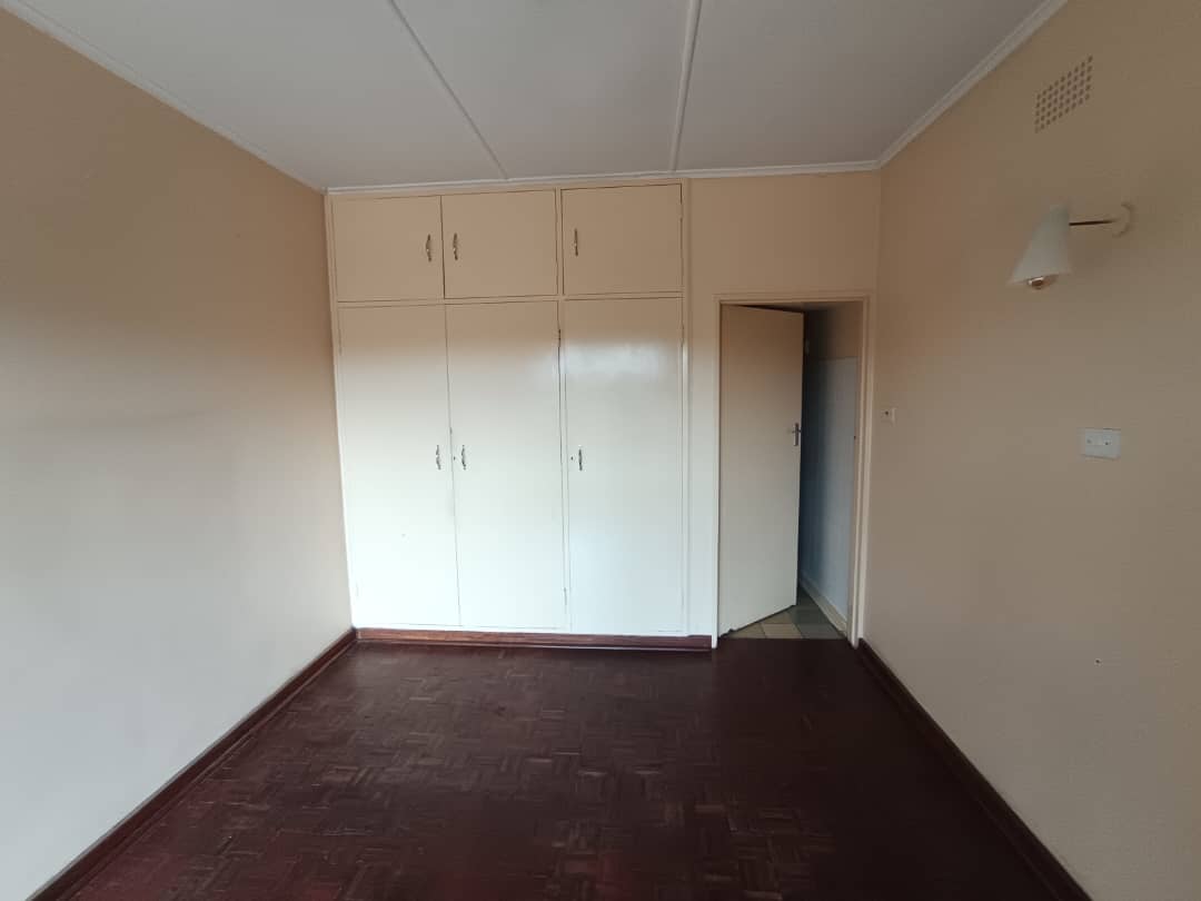 Charming 1-Bedroom Flat in Northend – Prime Location!