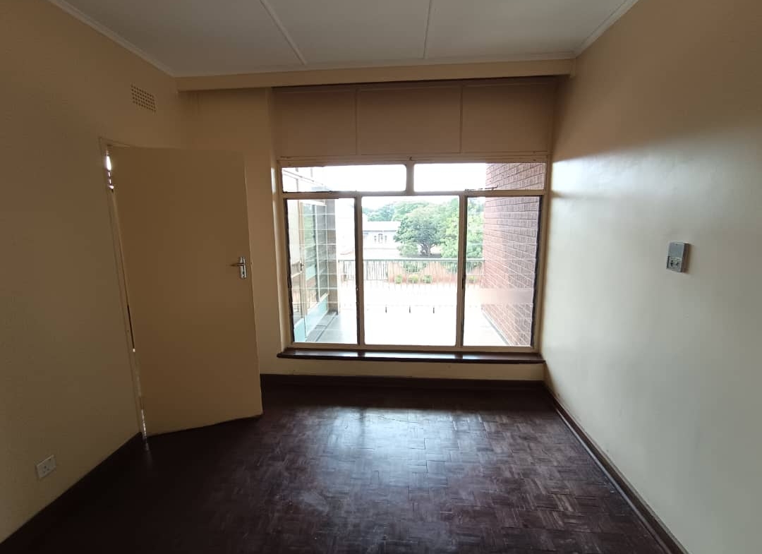 Charming 1-Bedroom Flat in Northend – Prime Location!