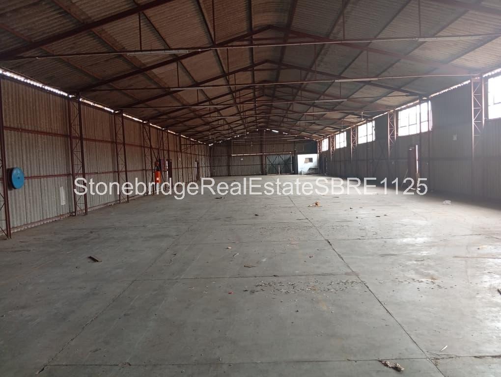 914SQM Warehouse in Donnington for sale