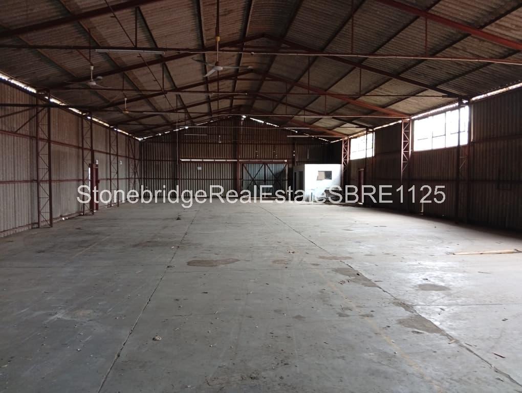 914SQM Warehouse in Donnington for sale