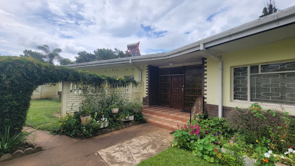 Elegant 4 Bedroomed house in Kumalo for sale