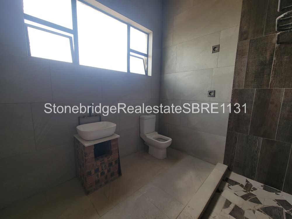 Modern 3 Bedroomed House in Hopelyn for sale