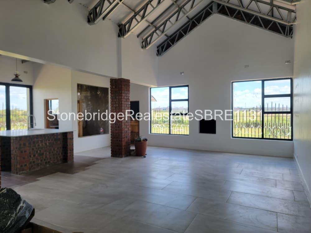 Modern 3 Bedroomed House in Hopelyn for sale