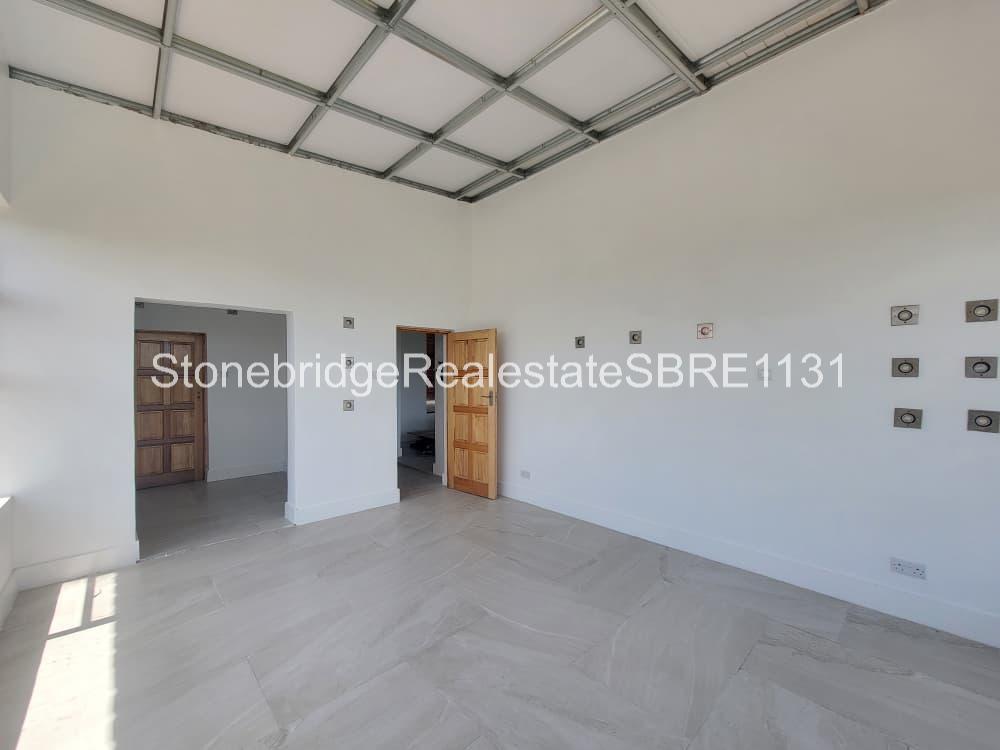 Modern 3 Bedroomed House in Hopelyn for sale