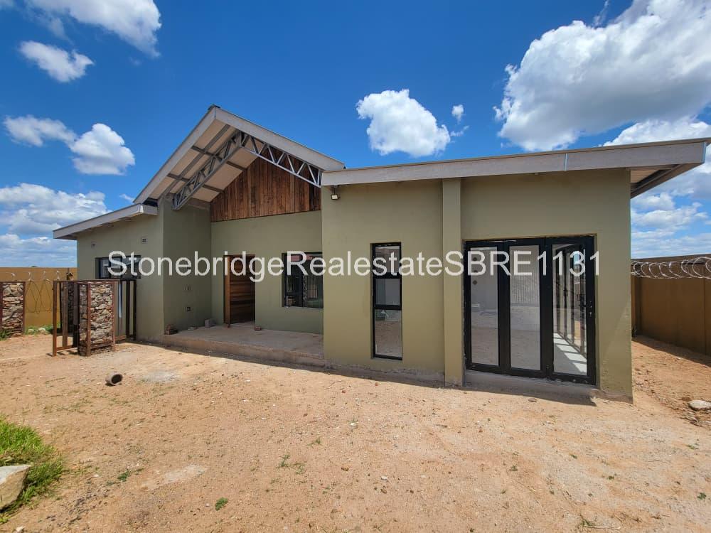 Modern 3 Bedroomed House in Hopelyn for sale