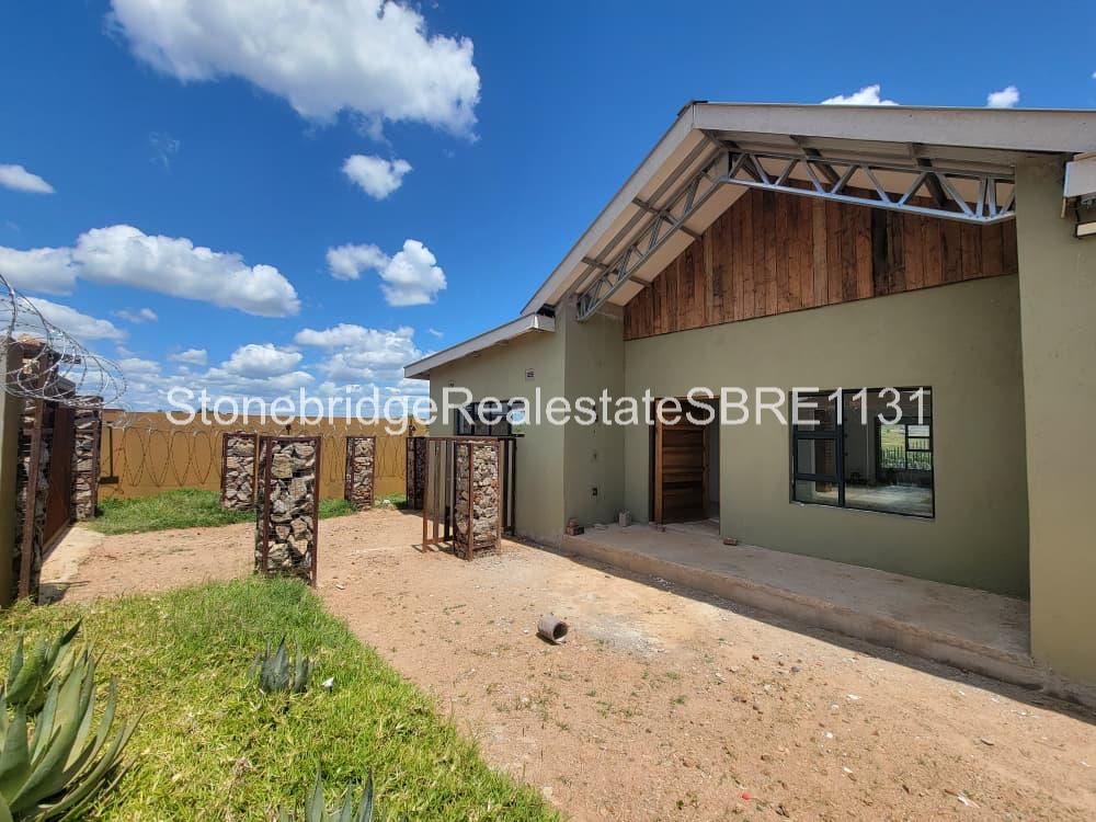 Modern 3 Bedroomed House in Hopelyn for sale