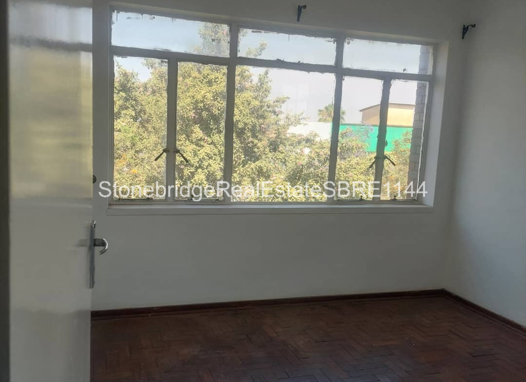 3 Bedroomed flat in Bulawayo CBD for sale