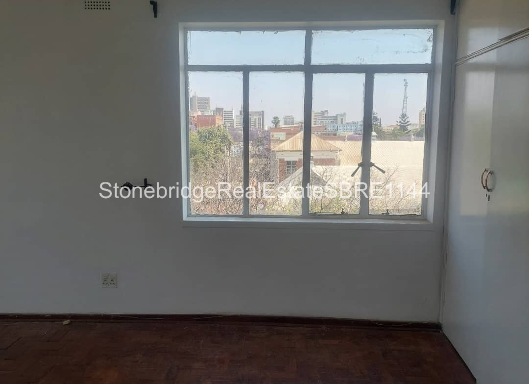 3 Bedroomed flat in Bulawayo CBD for sale