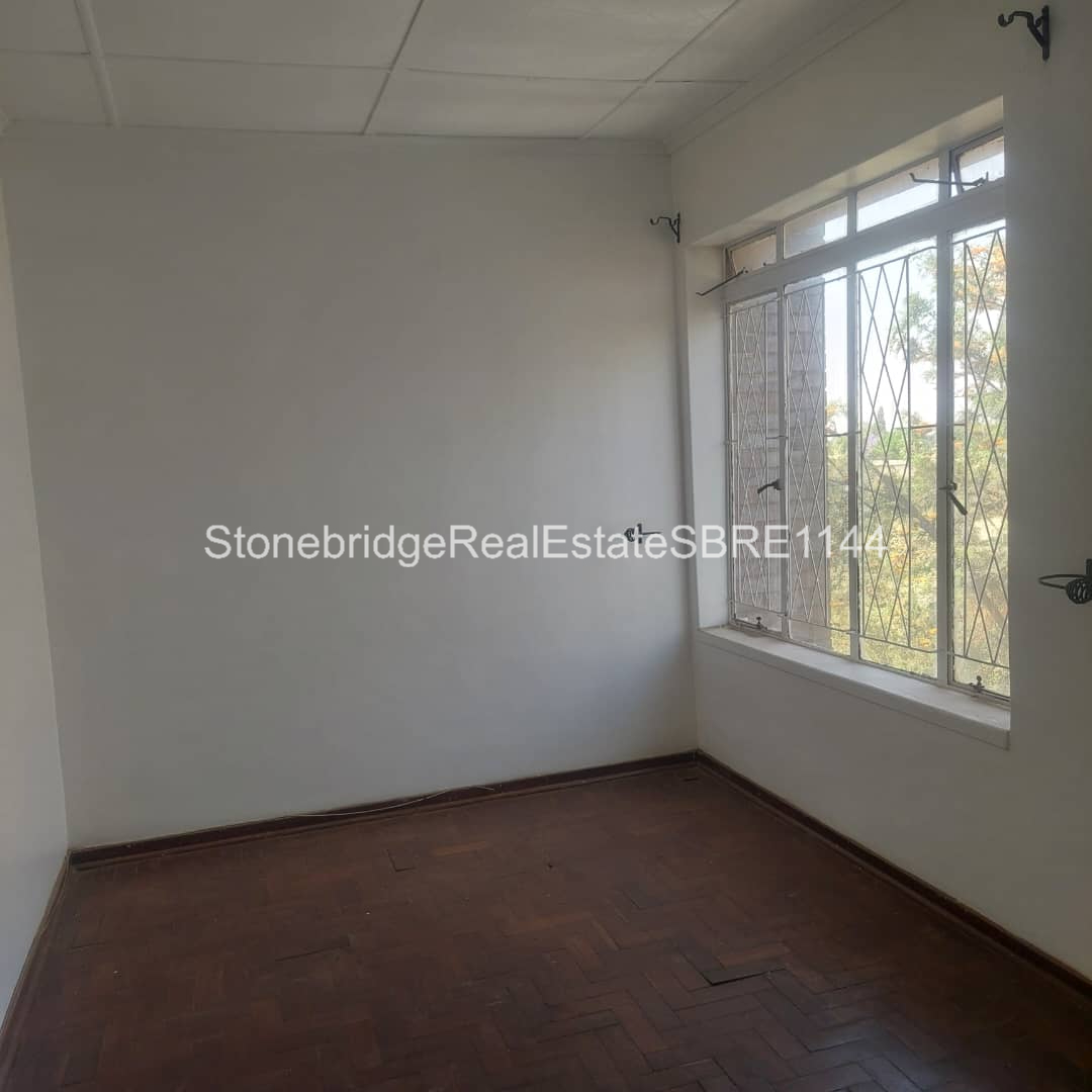 3 Bedroomed flat in Bulawayo CBD for sale