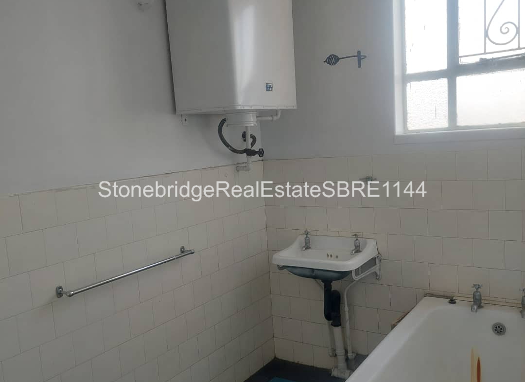 3 Bedroomed flat in Bulawayo CBD for sale