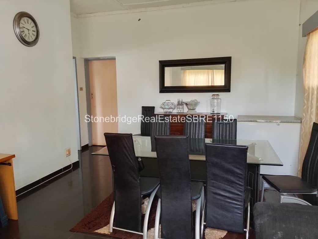 4 bedroomed House in Riverside for sale