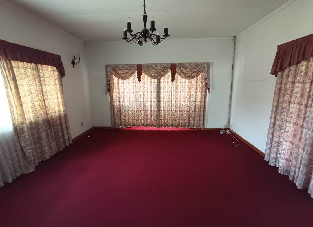 Prime Commercial Property on 25th Avenue Famona to rent