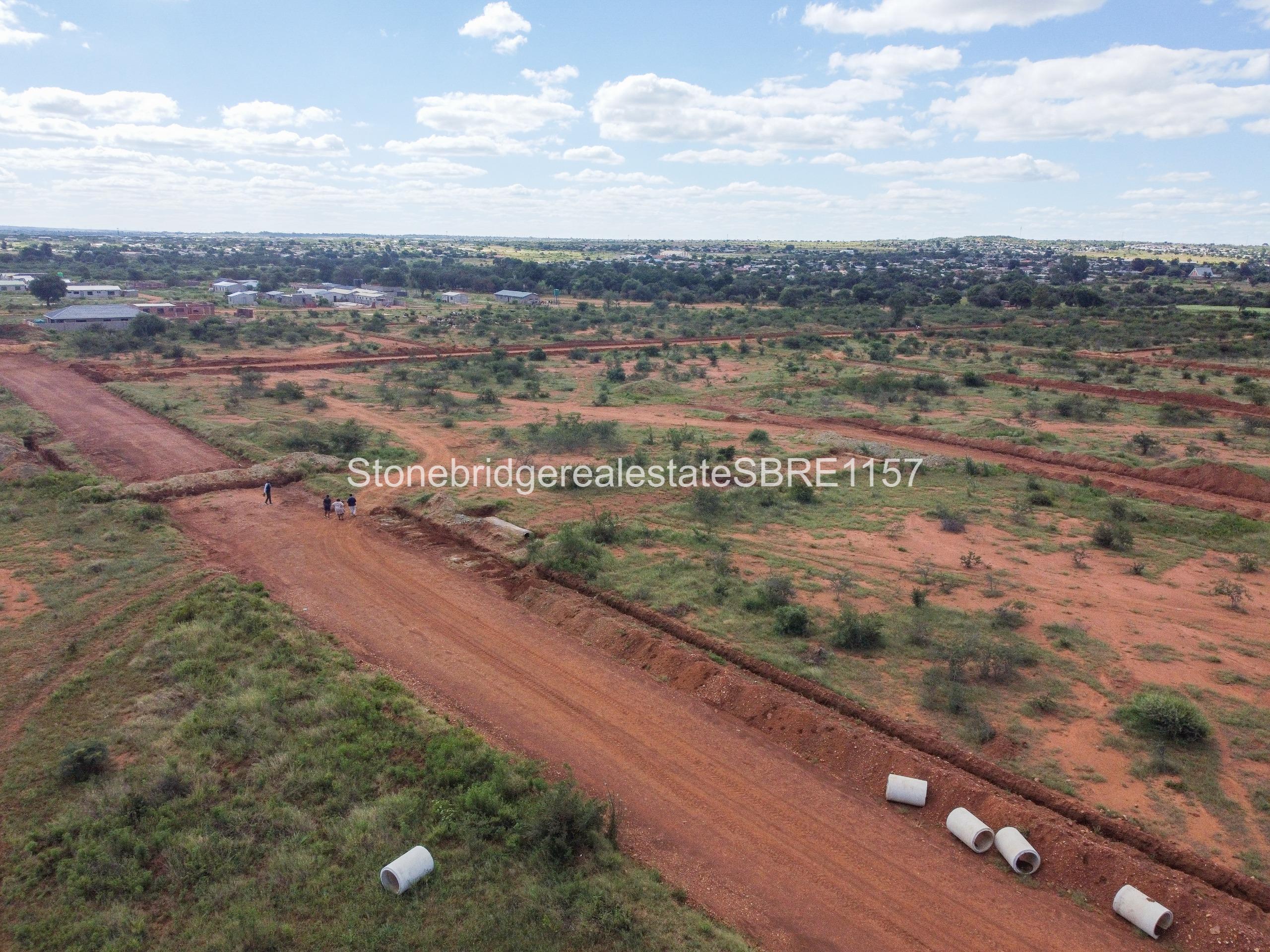 WhatsApp Image 2026-04-09 at 11.14.44 Stands for sale in Nkulumane, Khayalami Estate