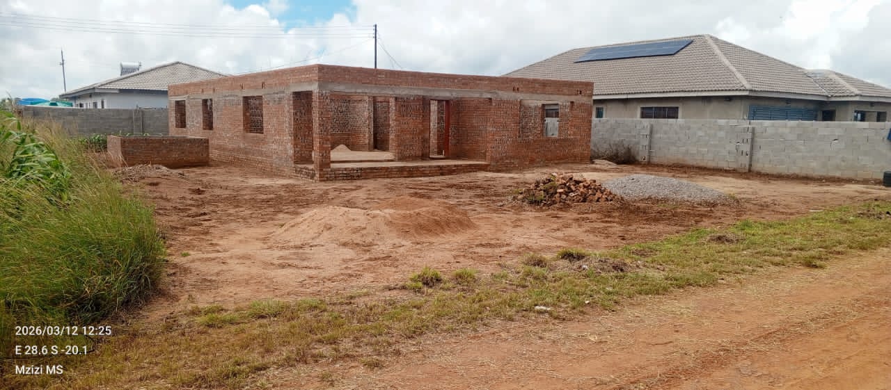 WhatsApp Image 2026-04-13 at 05.23.40 3 Bedroomed Incomplete house in Woodville for sale