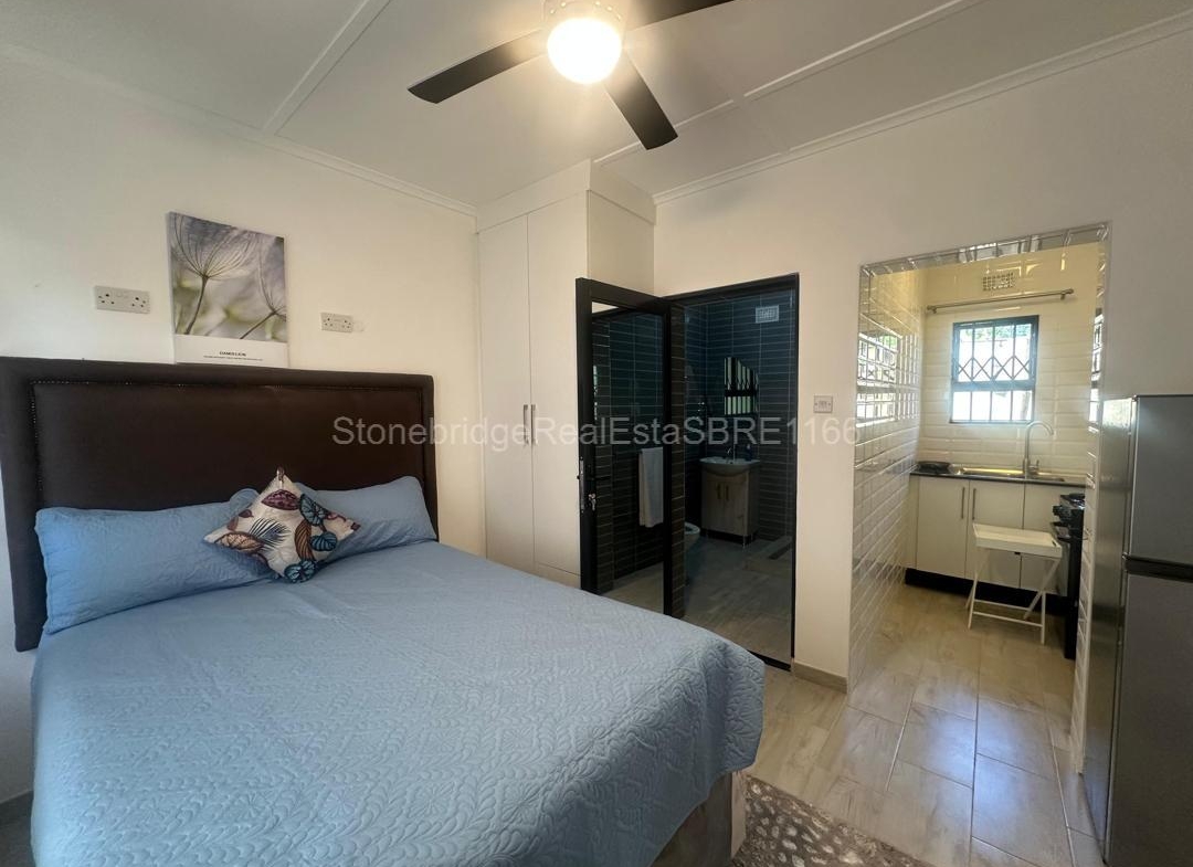 Khumalo Studio Apartments to rent- Air BnB
