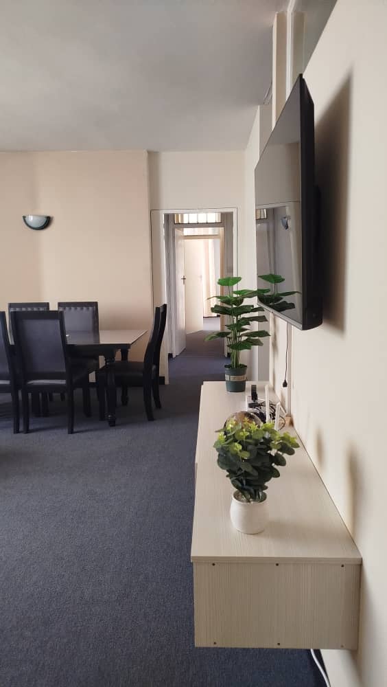WhatsApp Image 2026-04-16 at 10.43.3999 Kenilworth Flats – Upmarket Airbnb Stay